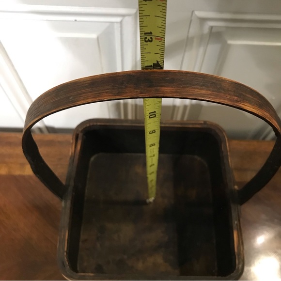 VTG Bamboo Basket - Picture 8 of 12